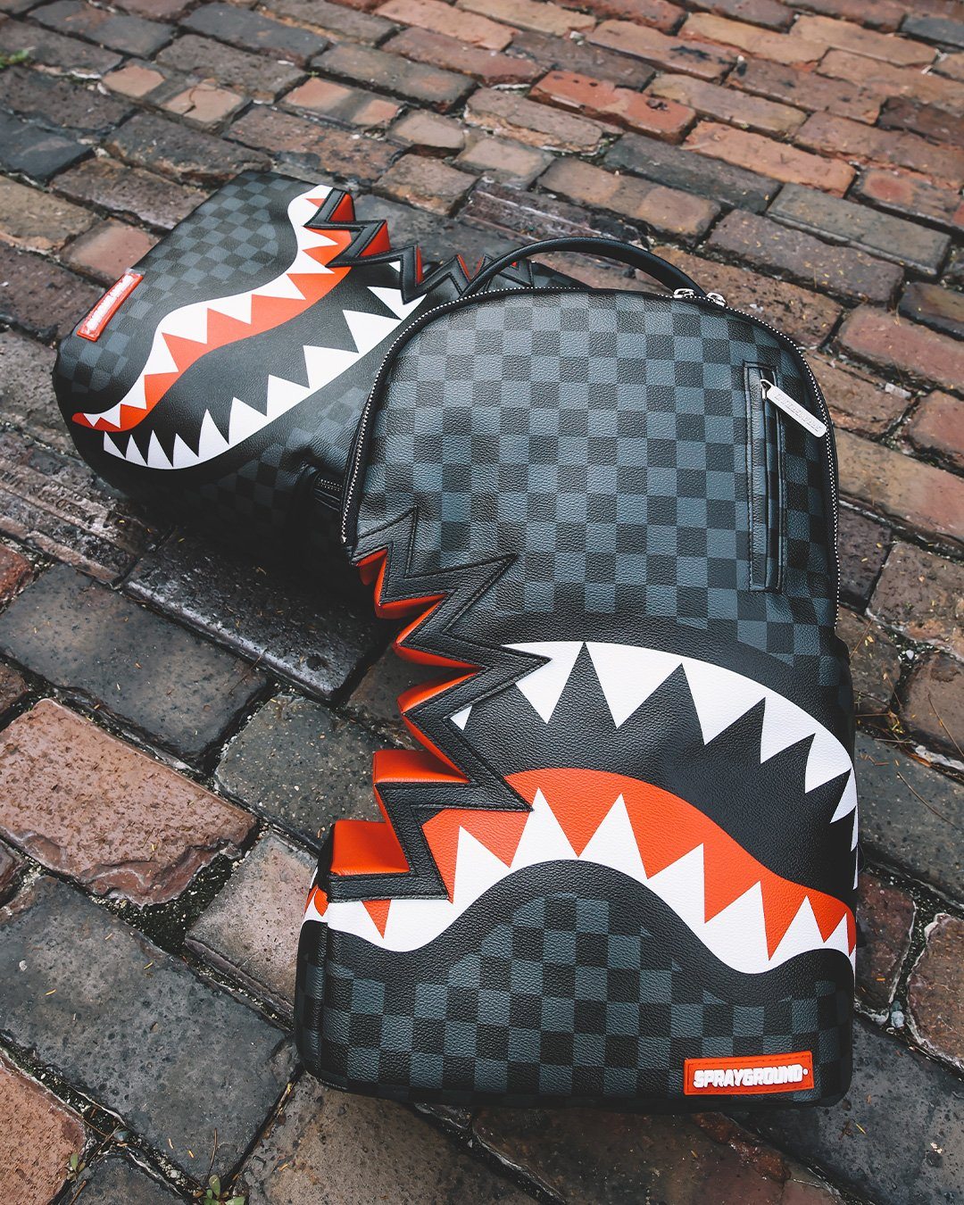 Sprayground Backpack SHARK BITE SHARKS IN PARIS GRAY BACKPACK (DLXV) Black - Image 6