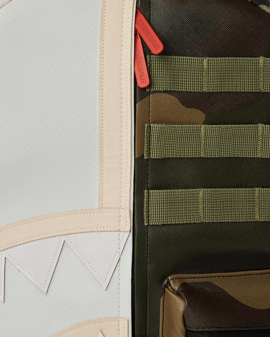 Sprayground Backpack SPLIT WEIRD BACKPACK (DLXV) Green - Image 14