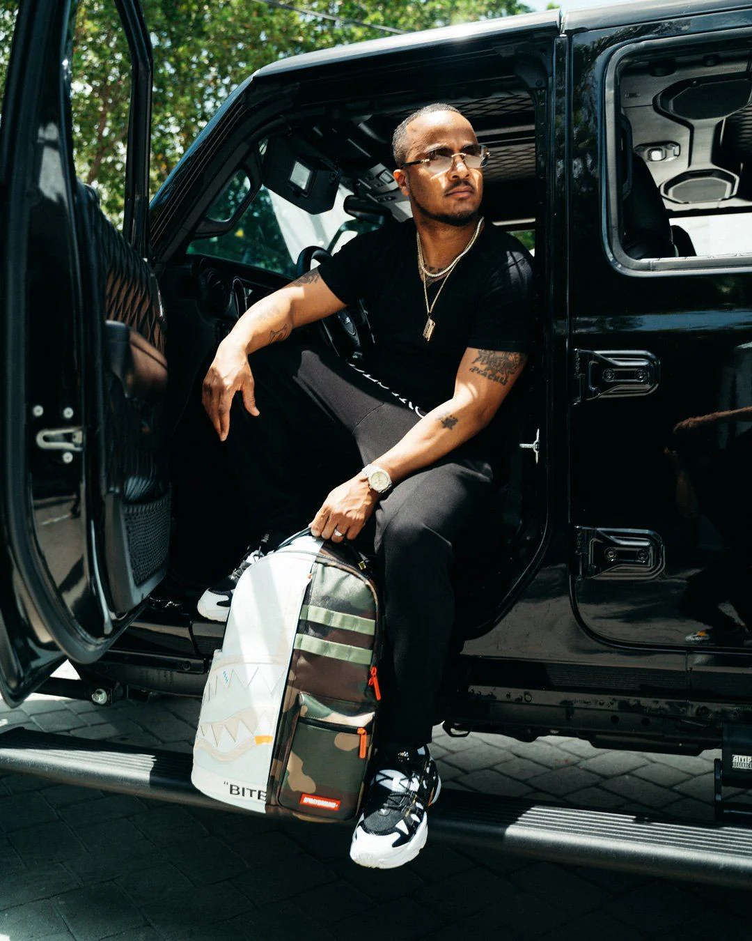 Sprayground Backpack SPLIT WEIRD BACKPACK (DLXV) Green - Image 6