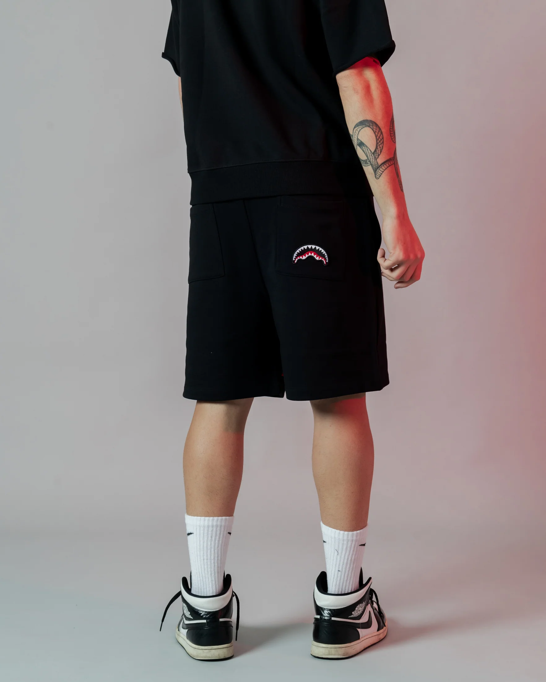 Sprayground Shaded Embroidery Shorts Blk - Image 4