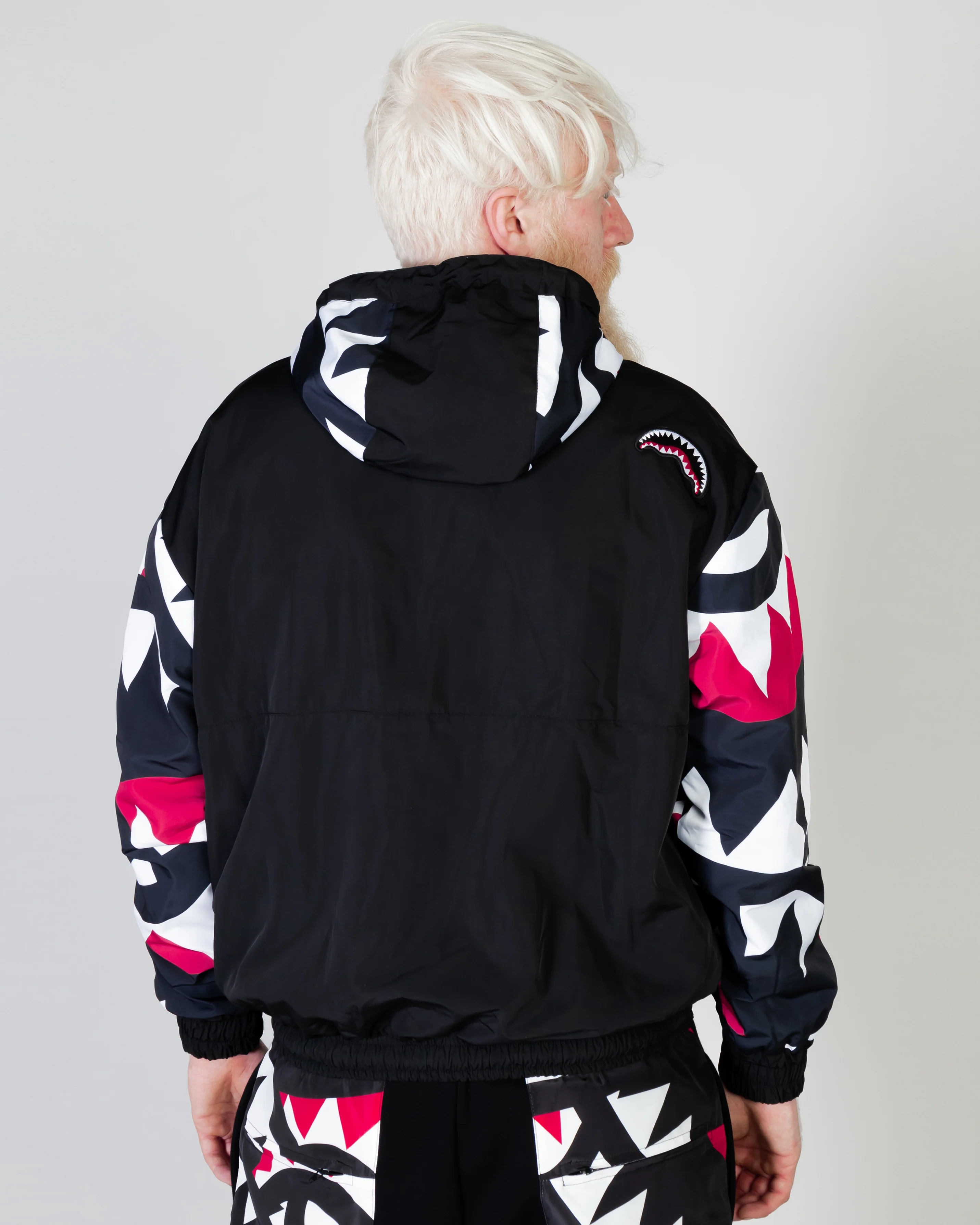 Maxi Shark Neish Anorak - Image 7