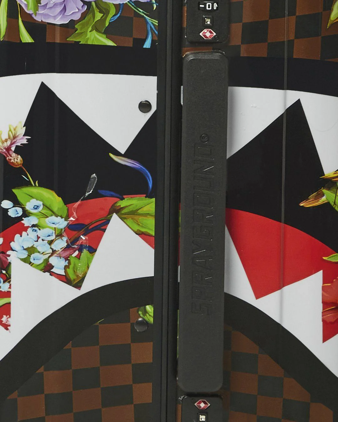 Sprayground Luggage GARDEN OF SHARKS SHARKNAUTICS HARDSHELL CARRY-ON LUGGAGE Multicolor - Image 9