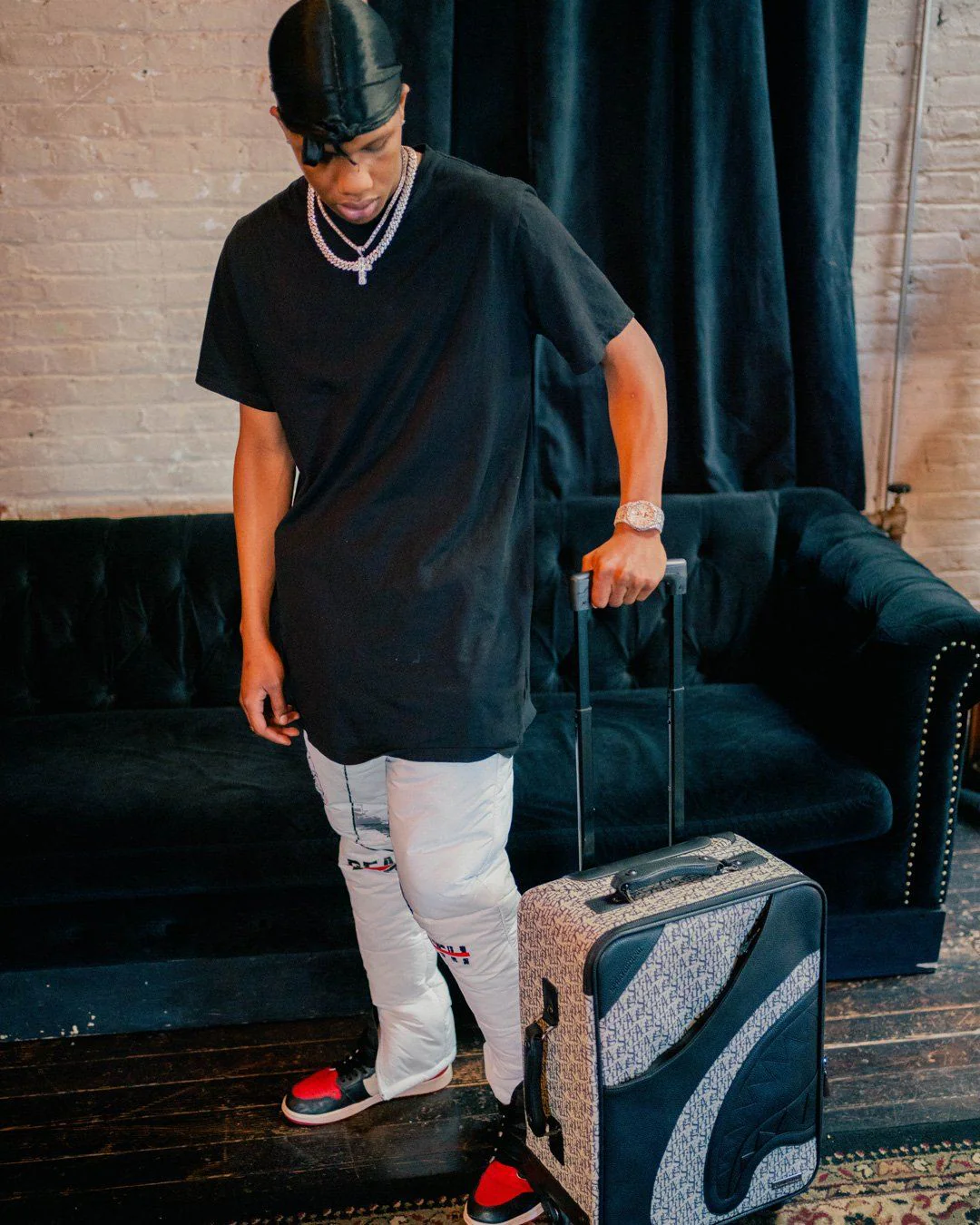 Sg All Day Cut & Sew Vegan Leather Carry-on Luggage - Image 3