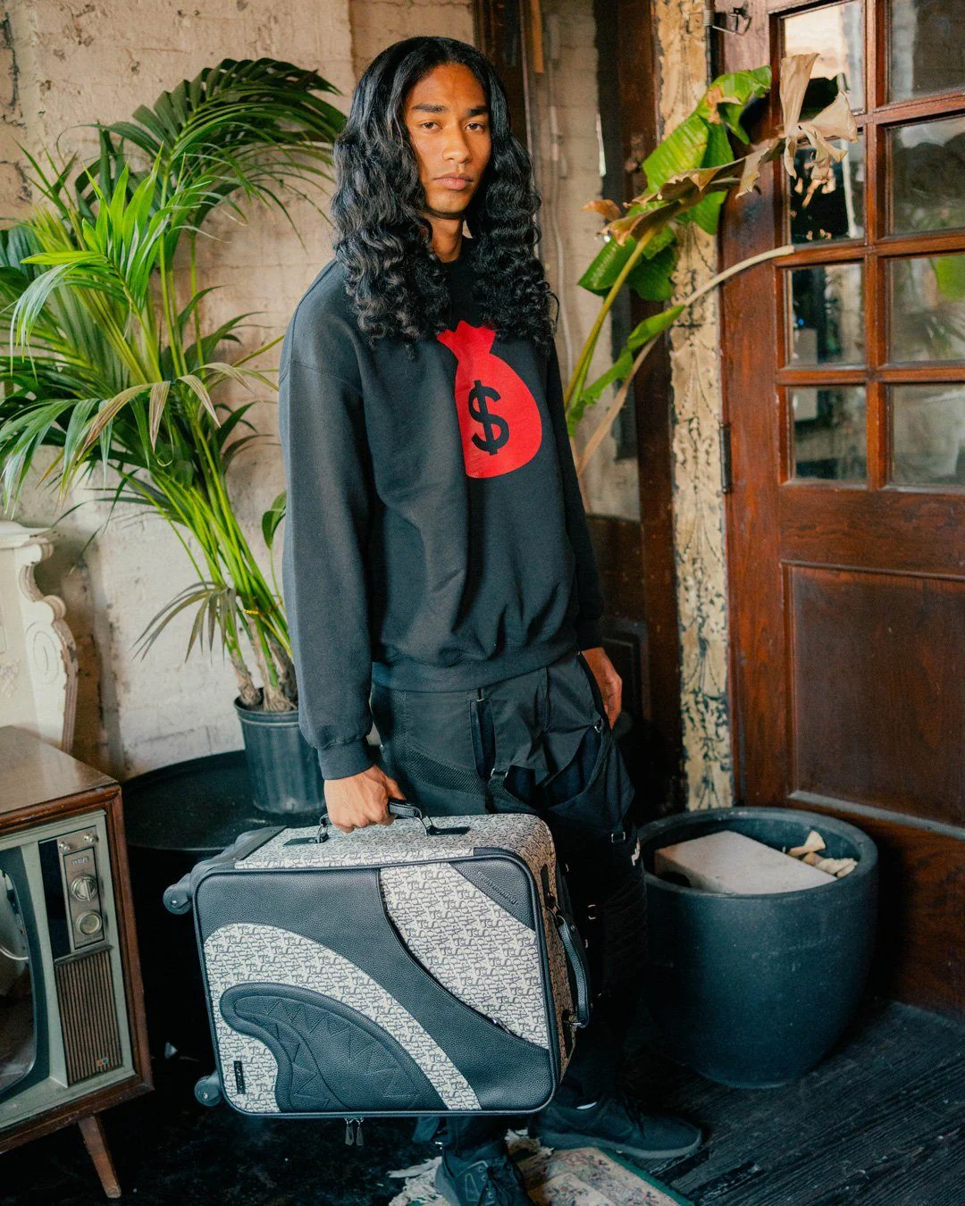 Sg All Day Cut & Sew Vegan Leather Carry-on Luggage - Image 7