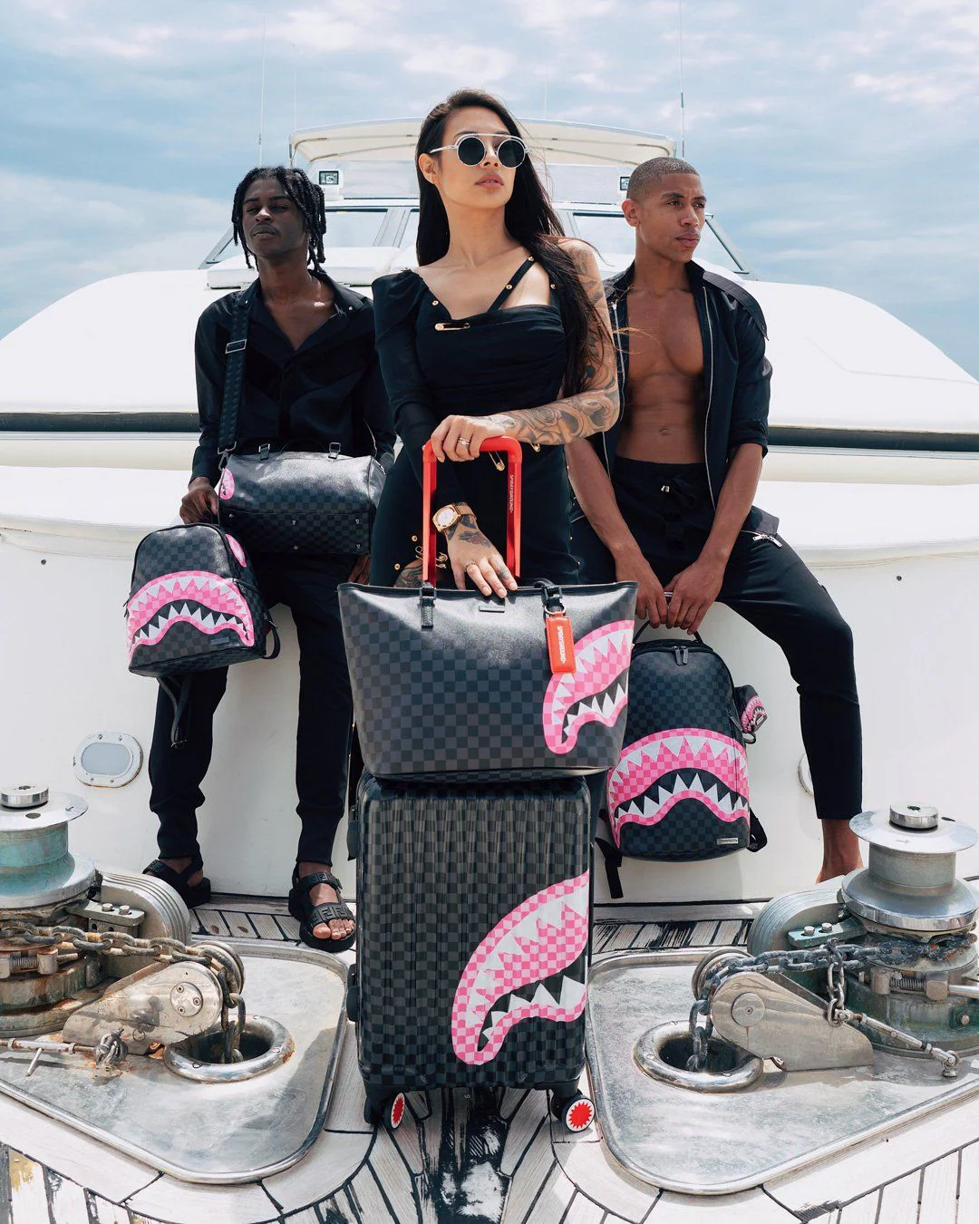 Sprayground Luggage SHARKS IN CANDY CARRY-ON LUGGAGE Black - Image 10