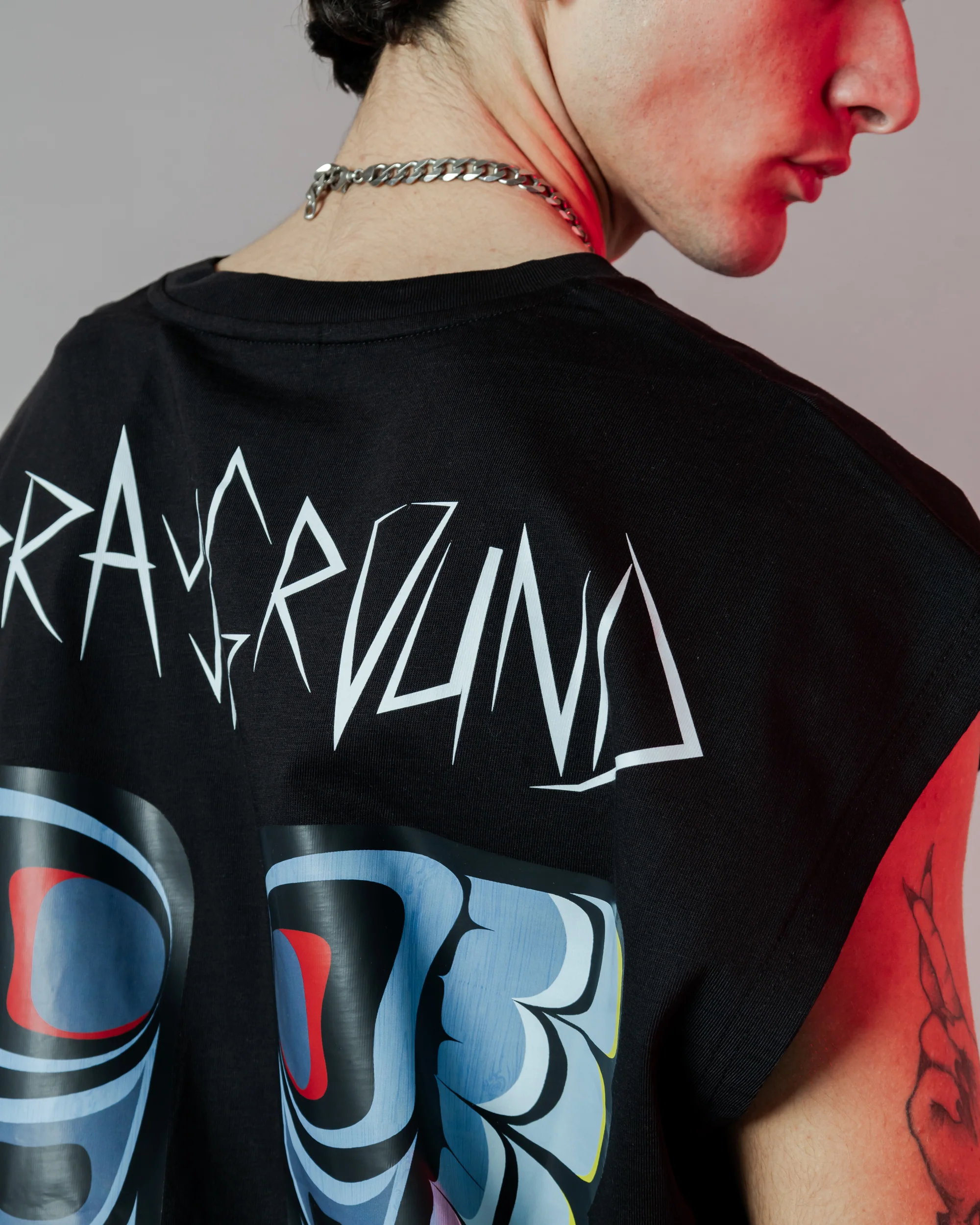 Head Hunter Over Tanktop - Image 9